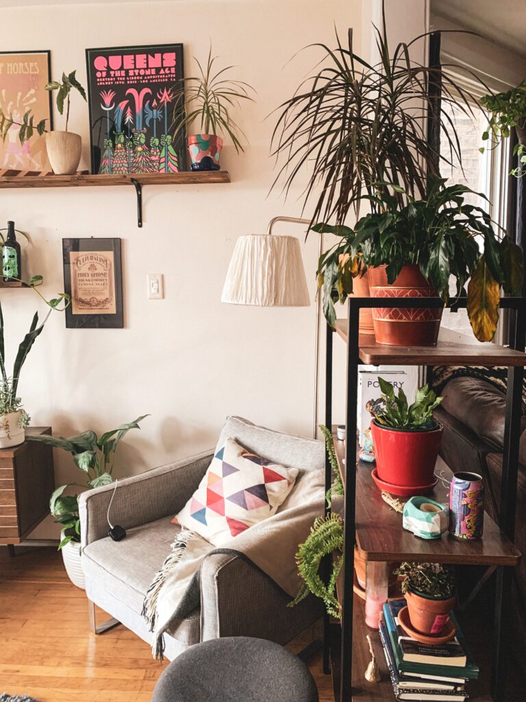 small apartment hacks for renters