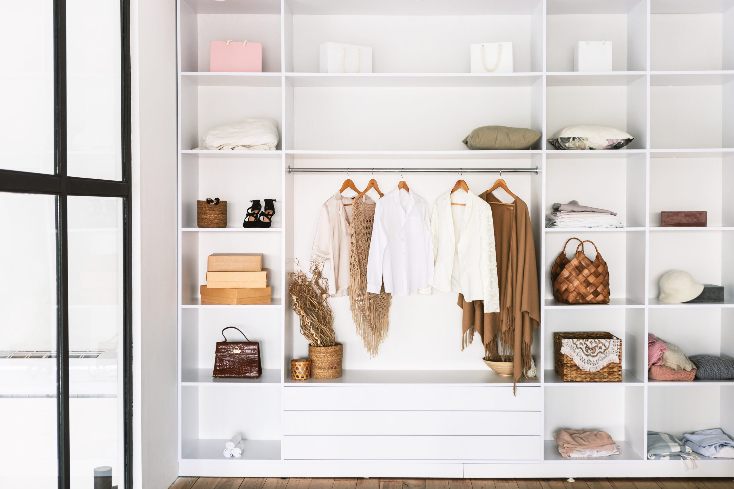 Apartment closet organization: 7 insanely good tips & trick you need to know!