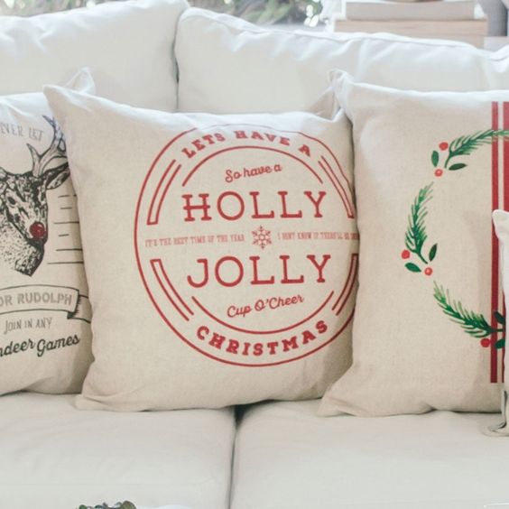 how to decorate a small living room for christmas