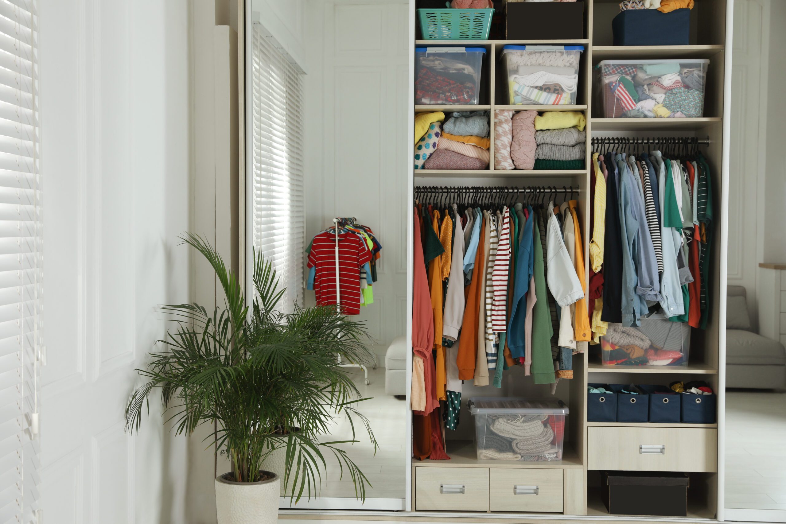 how to organize a small closet for two